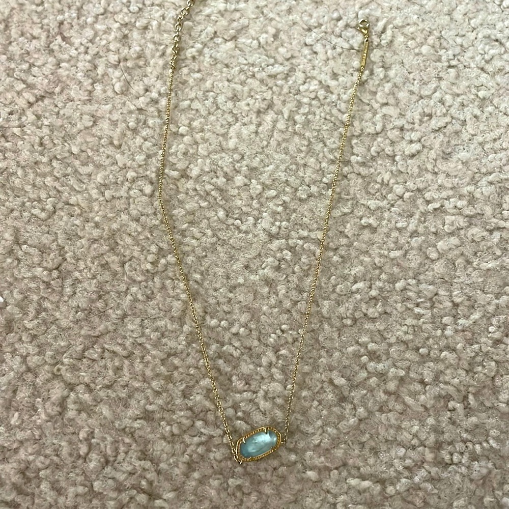 Kendra Scott Necklace